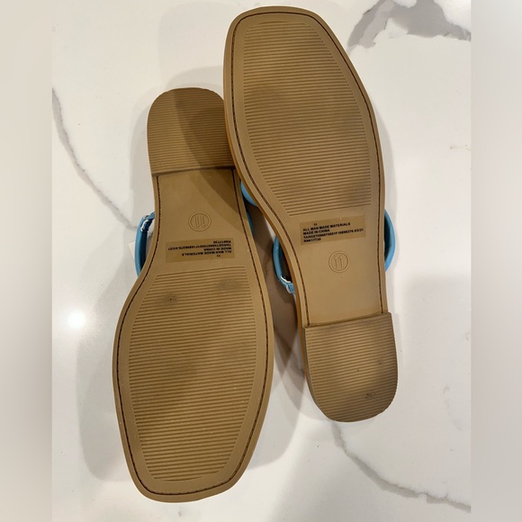 A New Day Aqua Blue slides size 11 - Picture 3 of 4